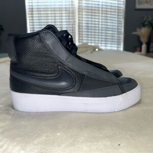 Nike Black and White Athletic Shoes